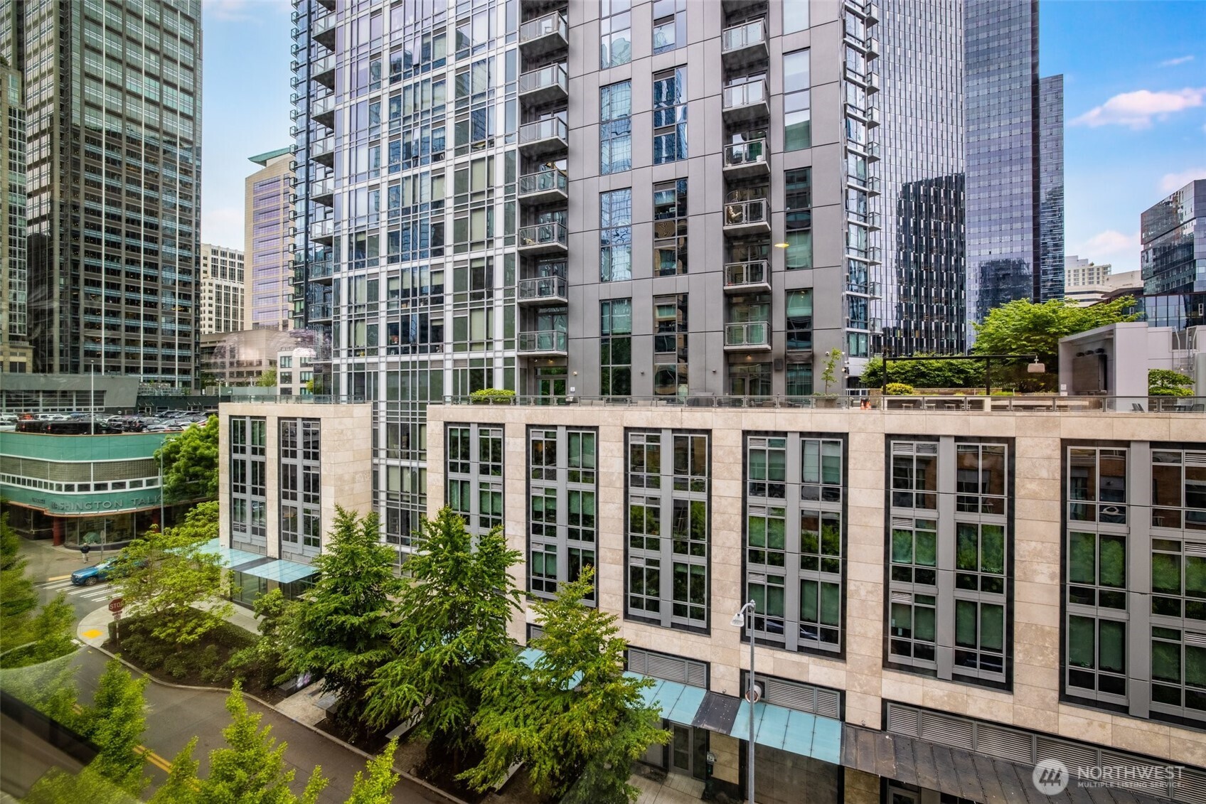 900 Lenora Street #W402, Seattle, WA 98121
