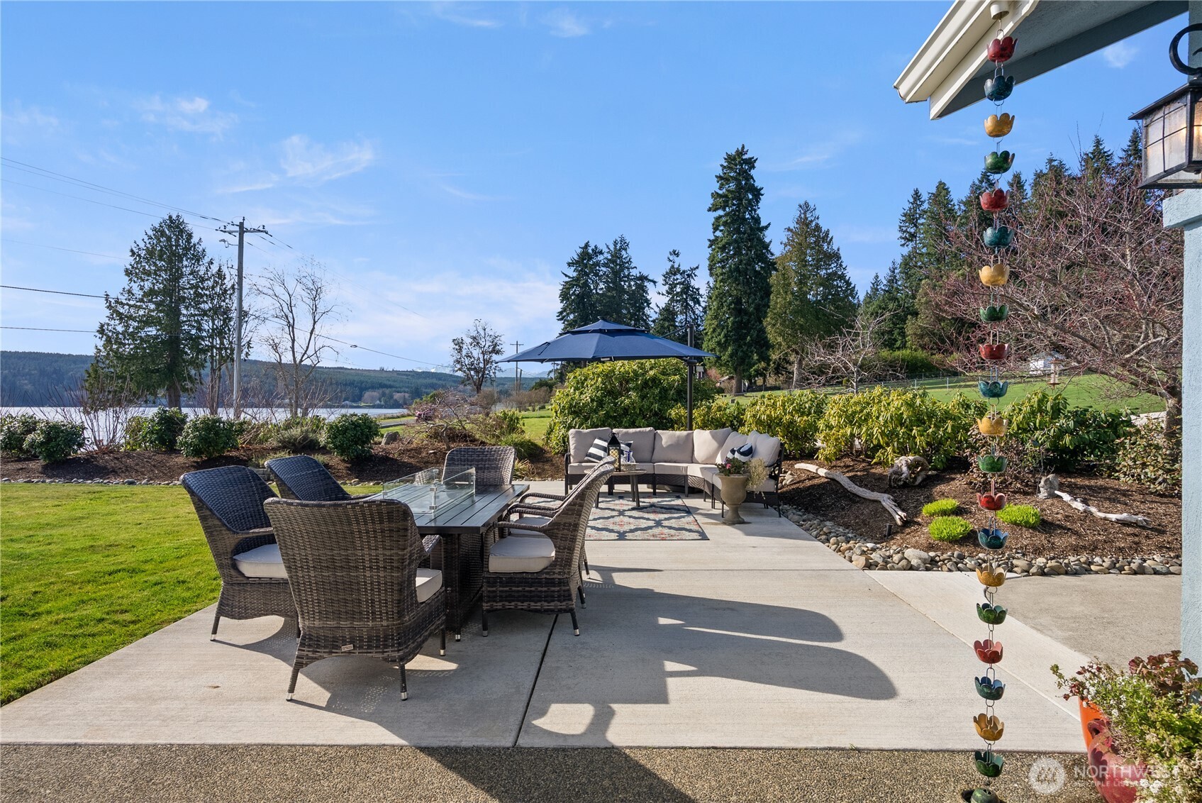 601 Shine Road , Port Ludlow, WA 98365