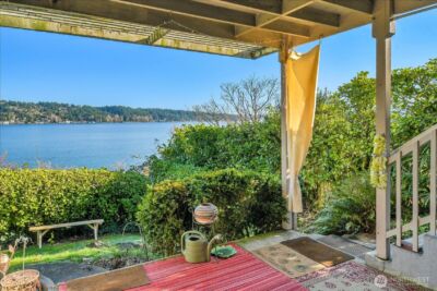 10742 Lakeside Avenue NE, Seattle, WA 98125 - Photo 35