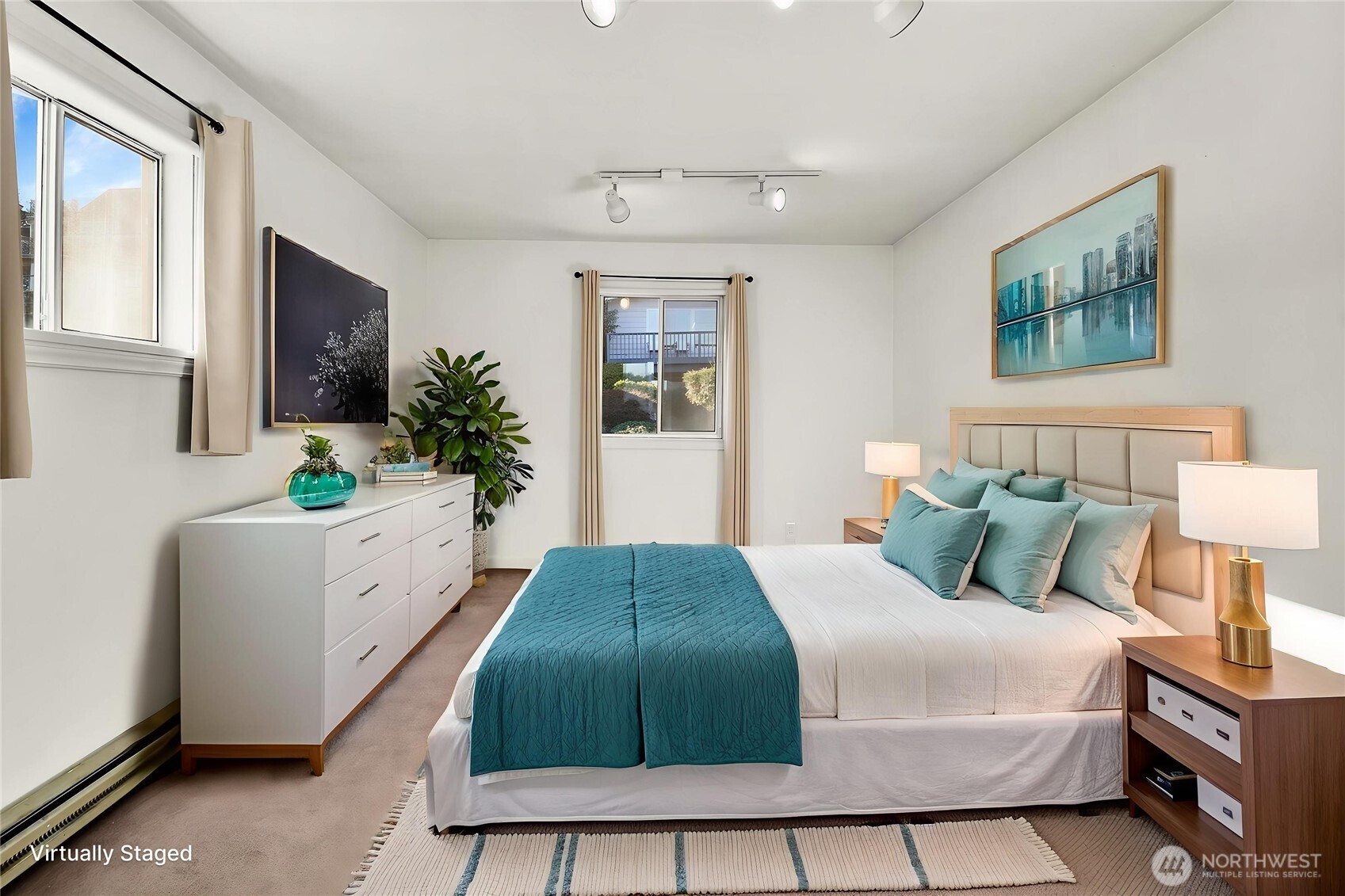 10742 Lakeside Avenue NE, Seattle, WA 98125