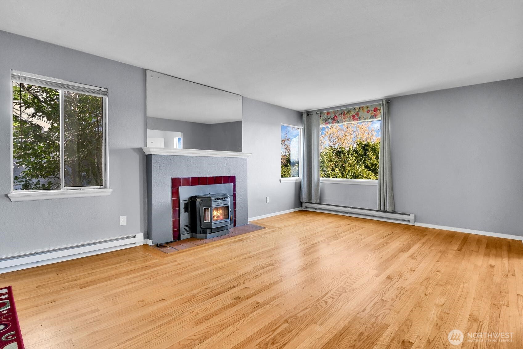 10742 Lakeside Avenue NE, Seattle, WA 98125