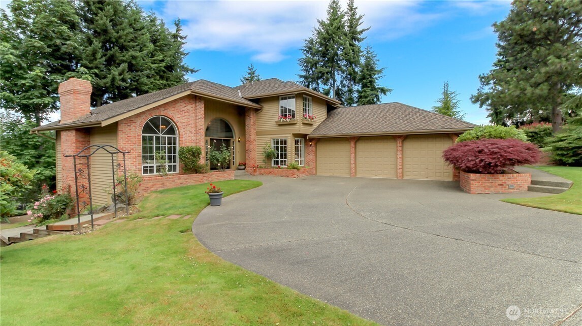 558 SW 333rd Court , Federal Way, WA 98023