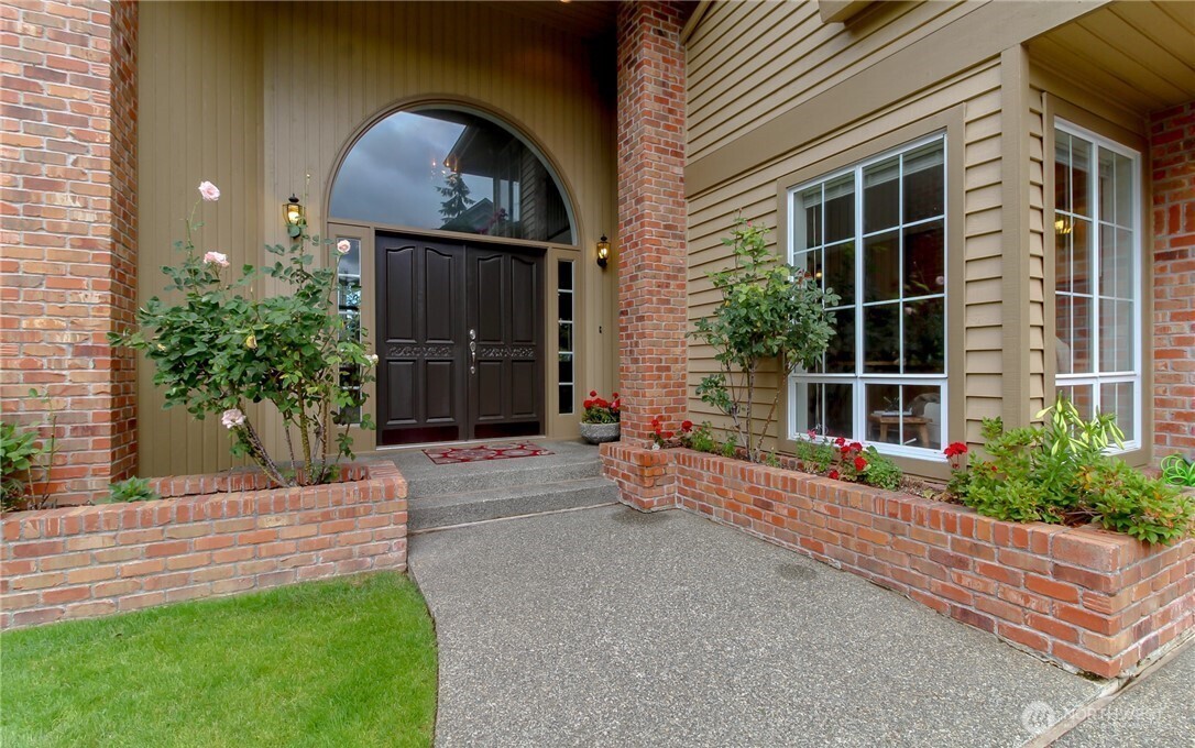 558 SW 333rd Court , Federal Way, WA 98023