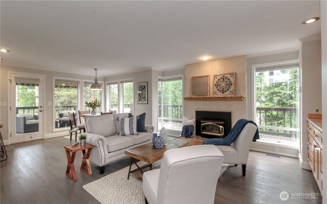 558 SW 333rd Court , Federal Way, WA 98023