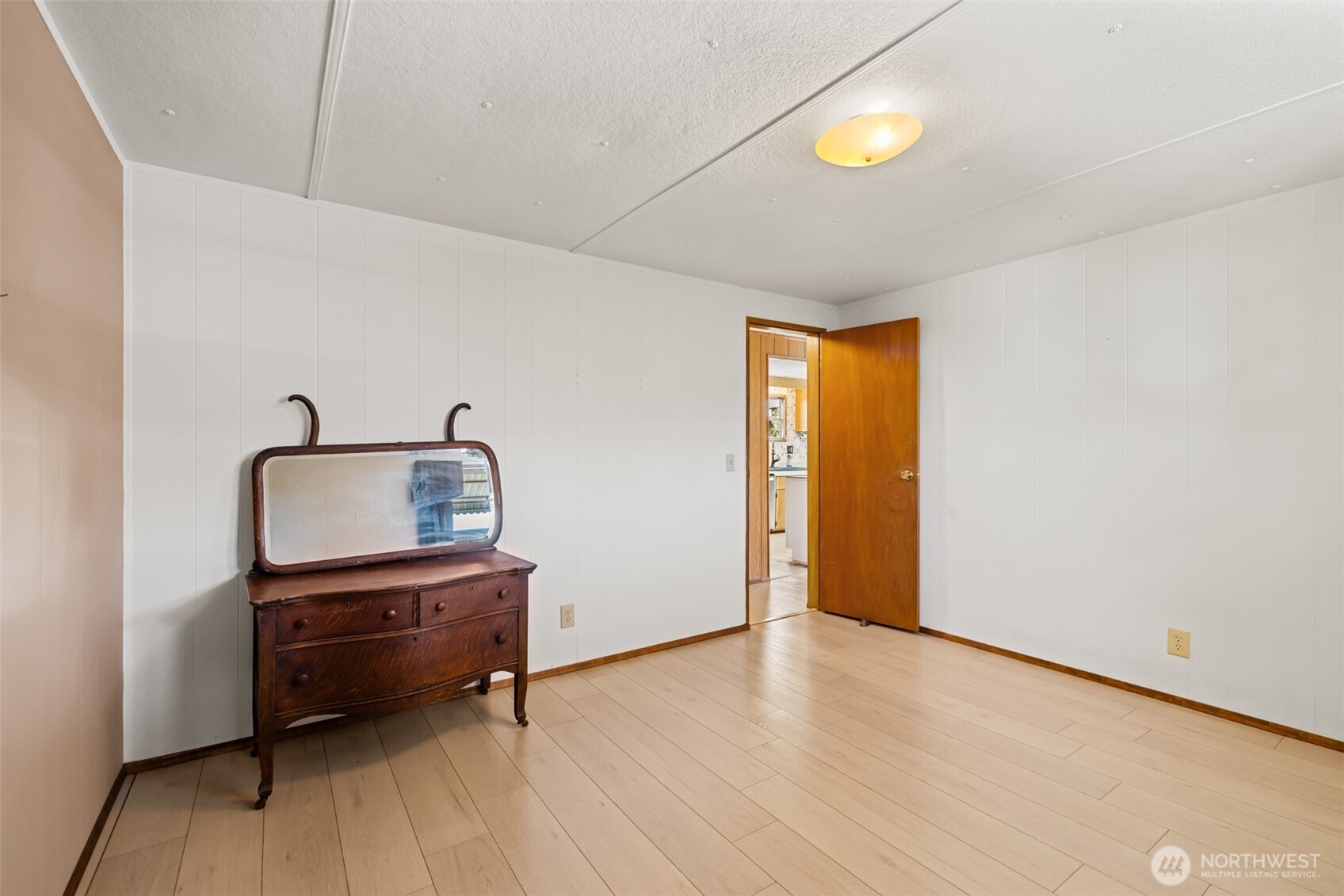 921 S 3rd Avenue #20, Sequim, WA 98382