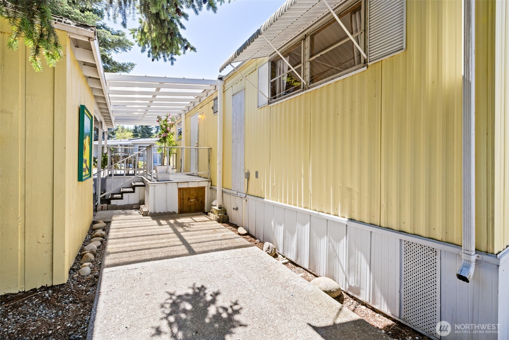 921 S 3rd Avenue #20, Sequim, WA 98382