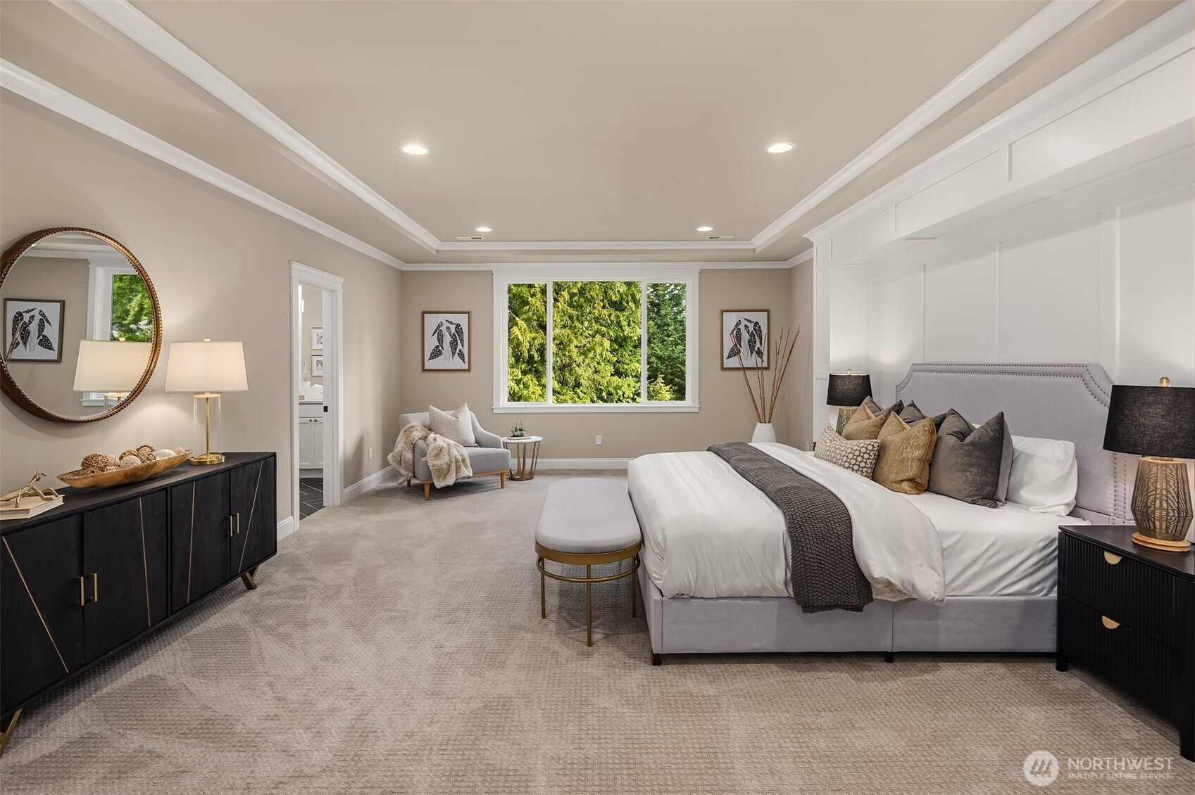 2832 109th Avenue SE, Bellevue, WA 98004