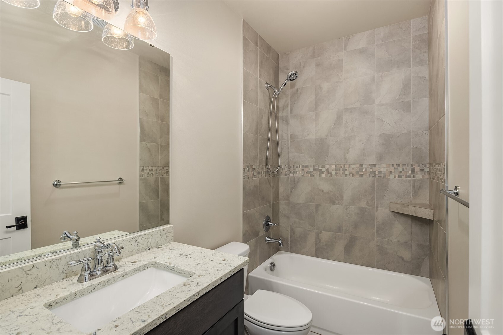 2832 109th Avenue SE, Bellevue, WA 98004