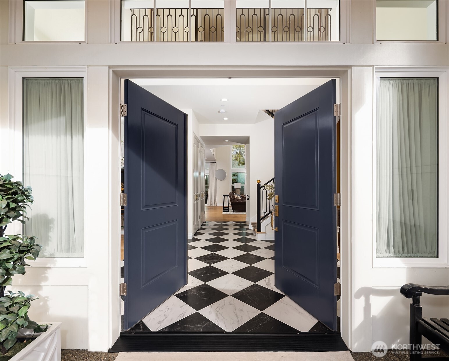 1024 91st Avenue NE, Bellevue, WA 98004