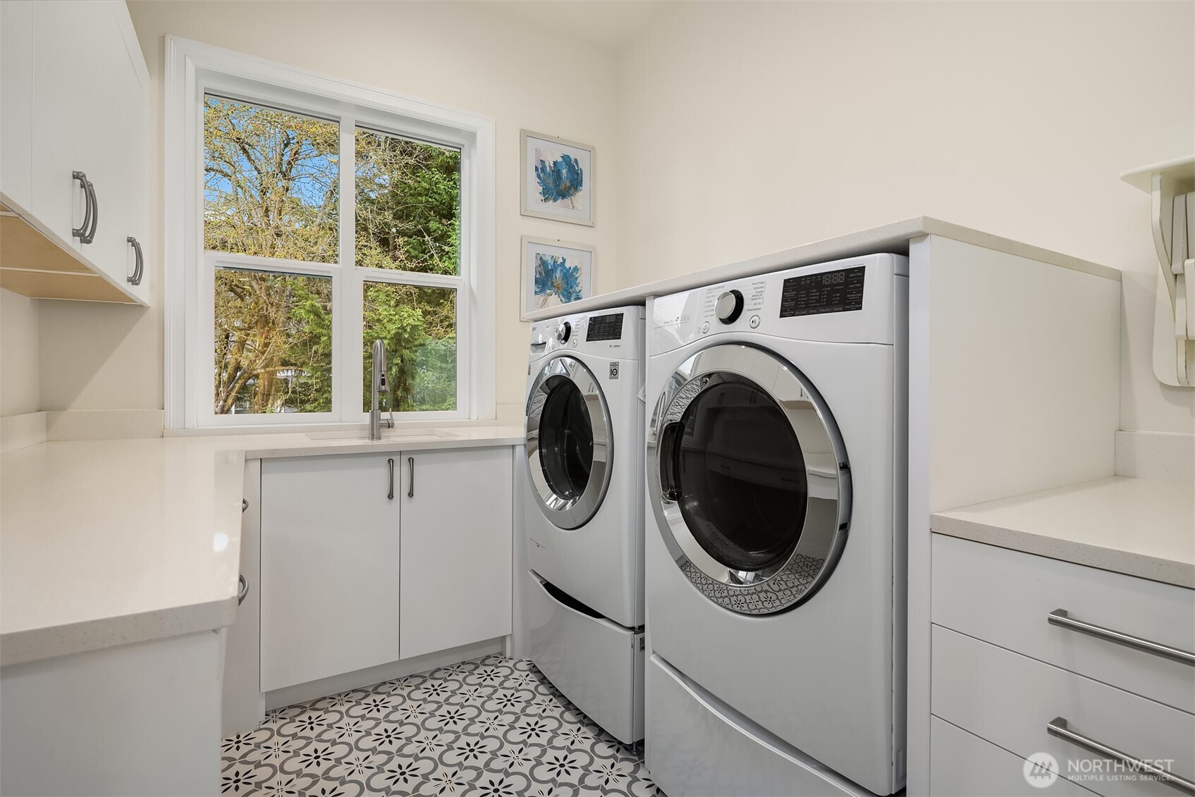 1024 91st Avenue NE, Bellevue, WA 98004