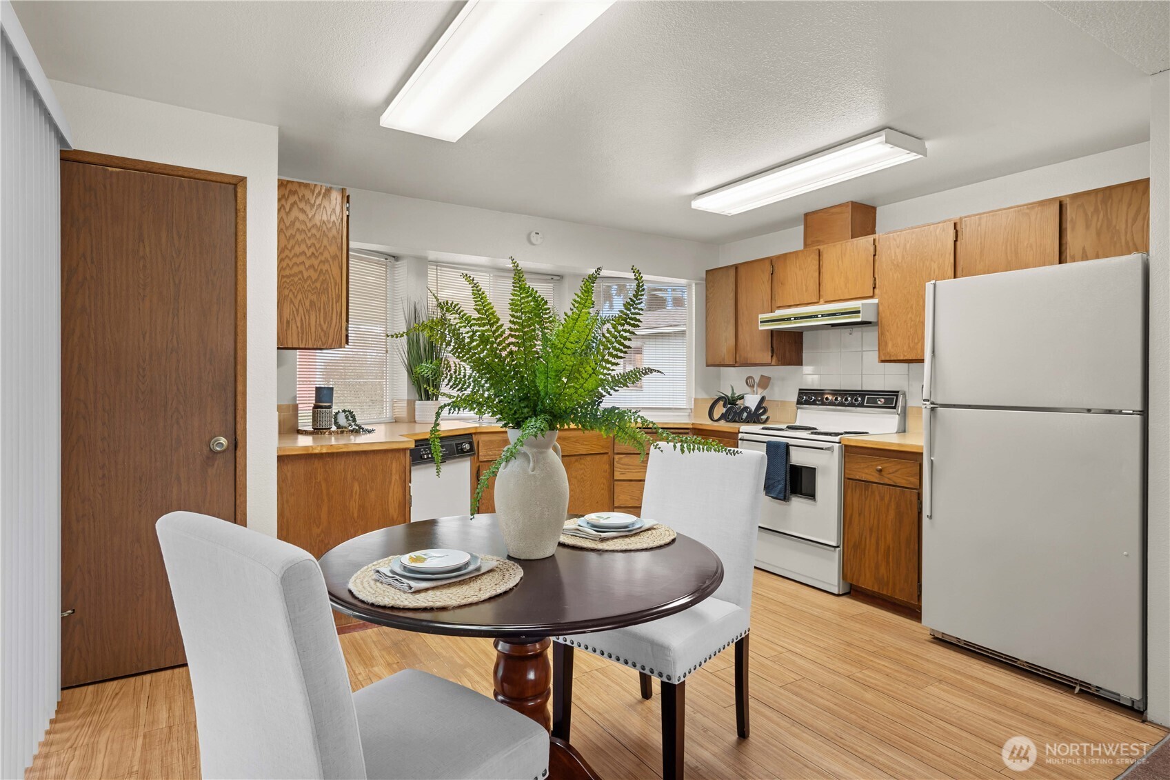 226 S 78th Street , Tacoma, WA 98408