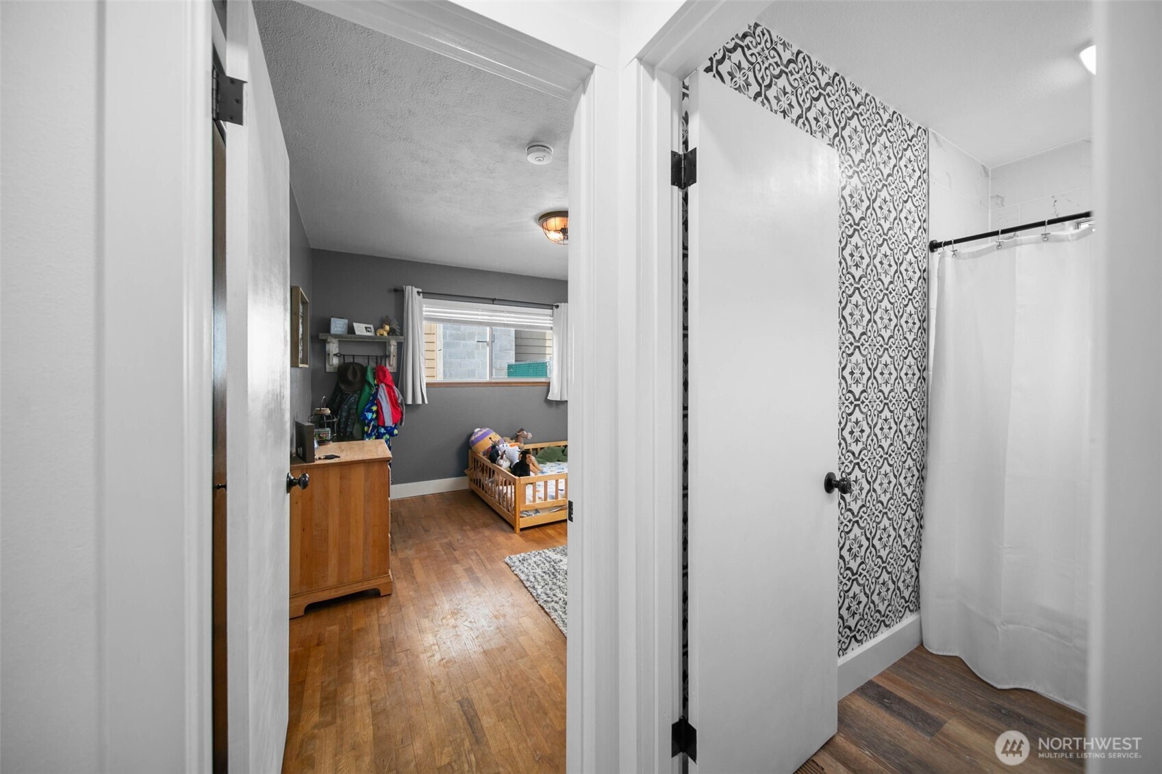 840 Crawford Ave , Wenatchee, WA 98801