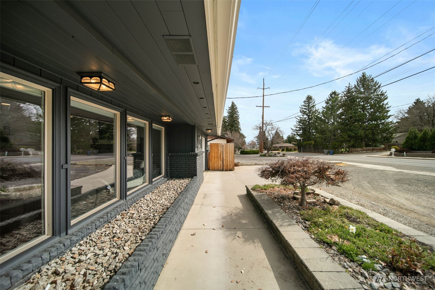 840 Crawford Ave , Wenatchee, WA 98801