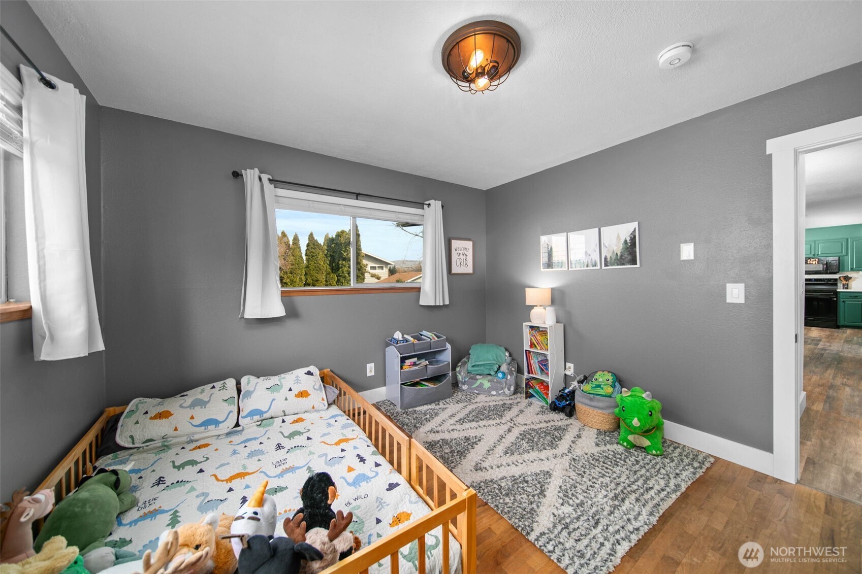 840 Crawford Ave , Wenatchee, WA 98801