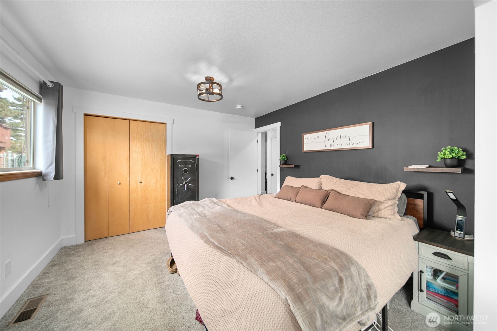 840 Crawford Ave , Wenatchee, WA 98801