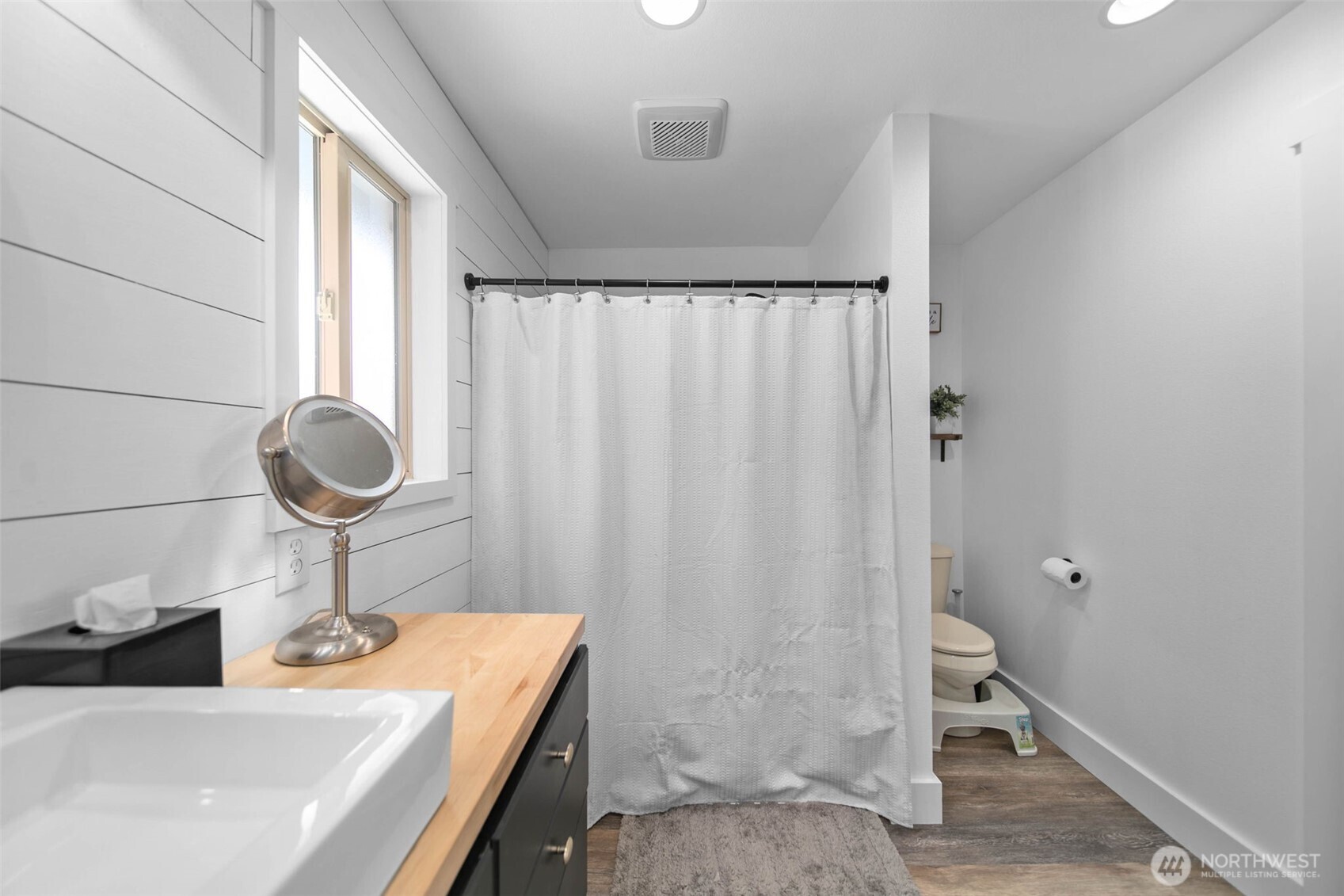 840 Crawford Ave , Wenatchee, WA 98801