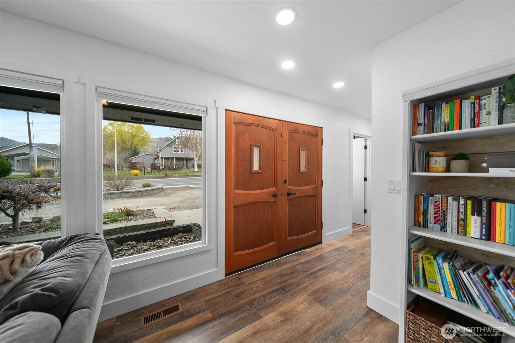 840 Crawford Ave , Wenatchee, WA 98801