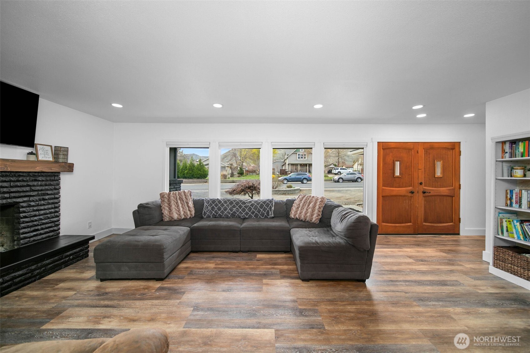 840 Crawford Ave , Wenatchee, WA 98801