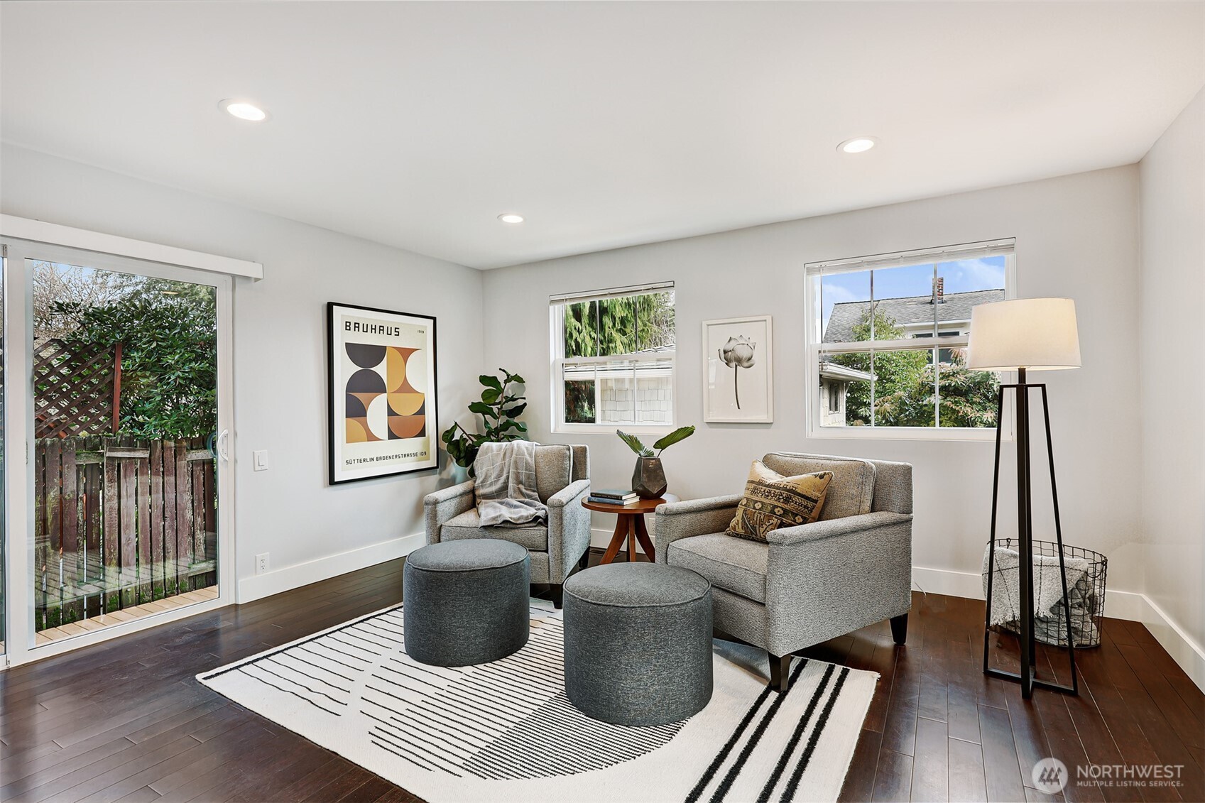 7302 33rd Avenue NE, Seattle, WA 98115