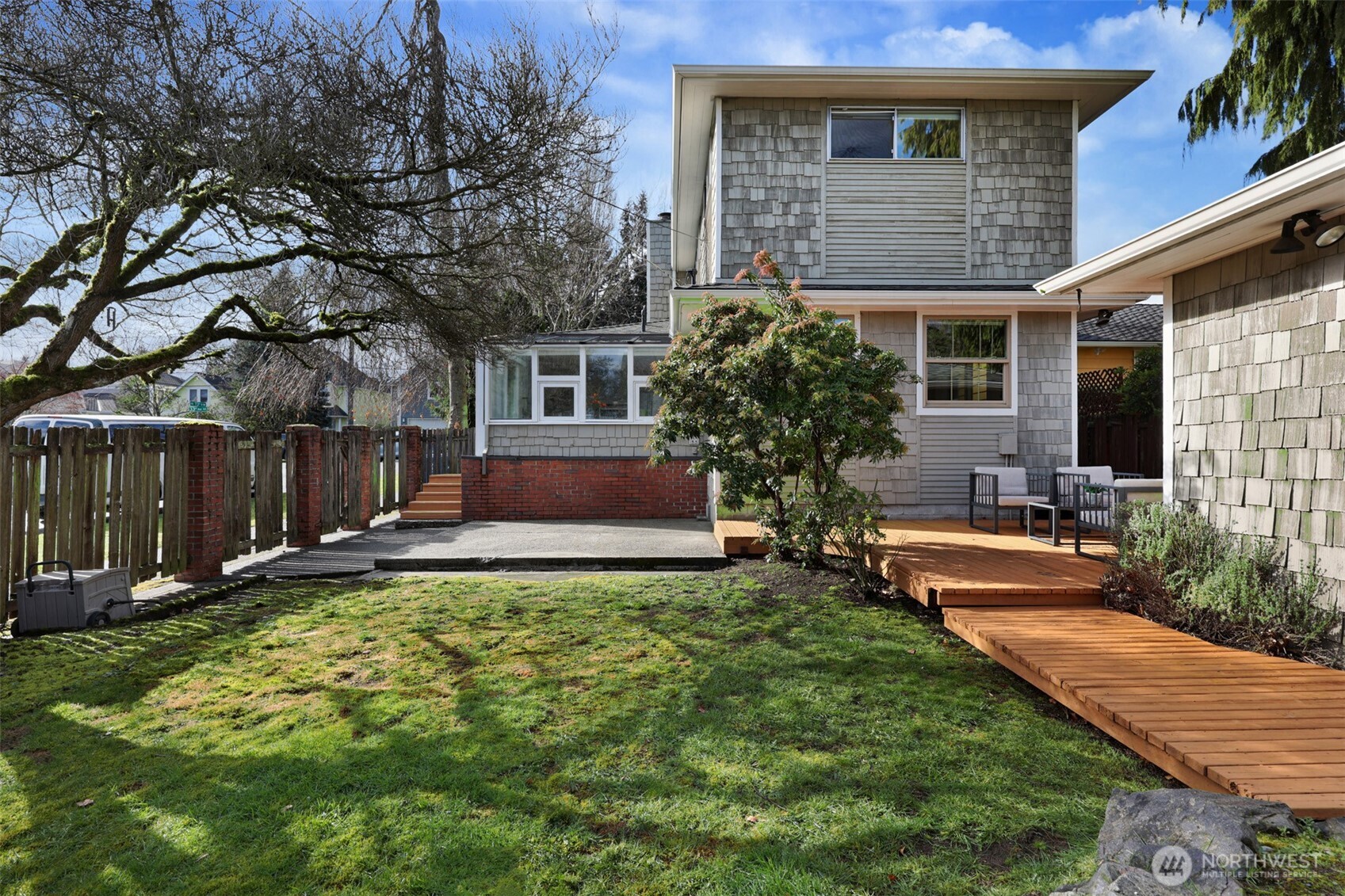 7302 33rd Avenue NE, Seattle, WA 98115