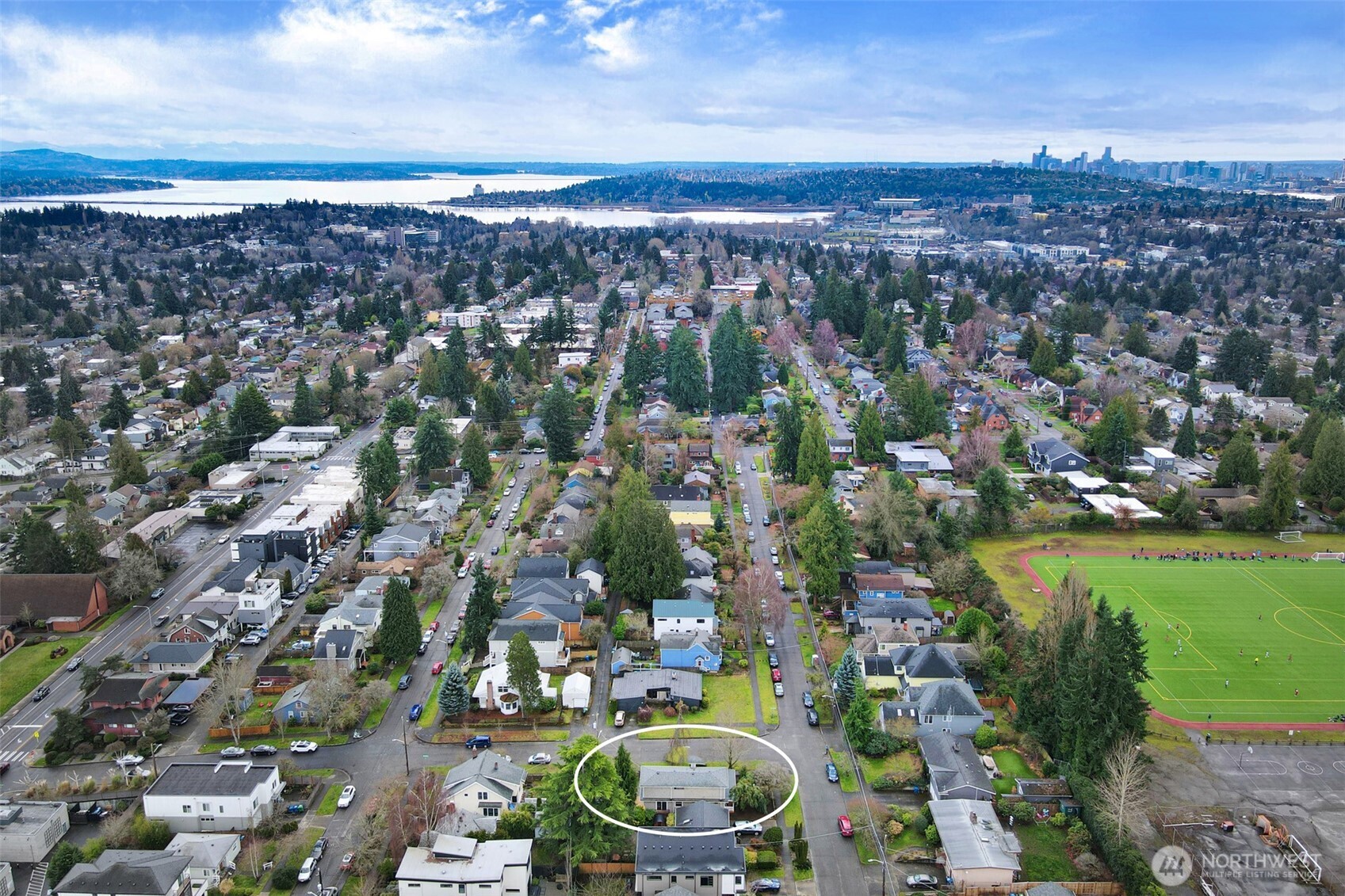 7302 33rd Avenue NE, Seattle, WA 98115