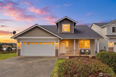 784 Freedom Court SE, Port Orchard, WA 98366-4519