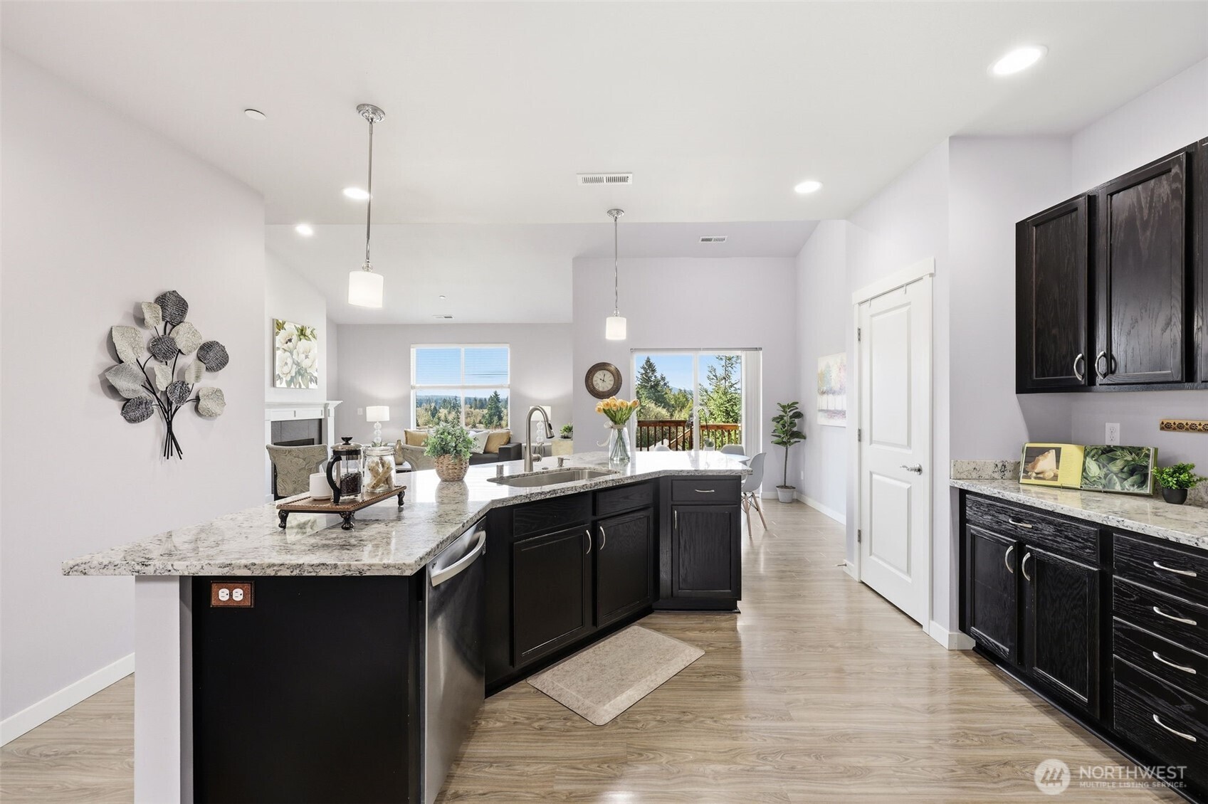 784 Freedom Court SE, Port Orchard, WA 98366-4519