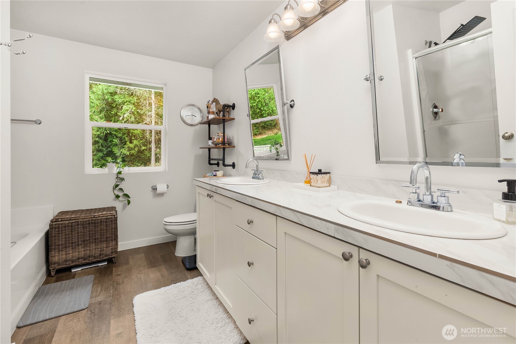 28910 NE 112th Way , Duvall, WA 98019