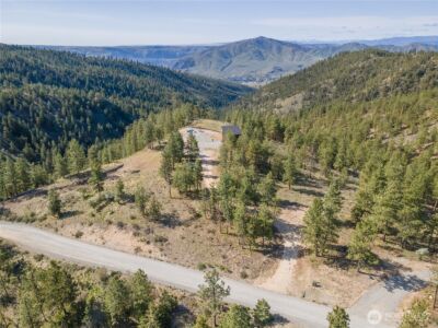 317 Cottontail Lane , Chelan, WA 98816