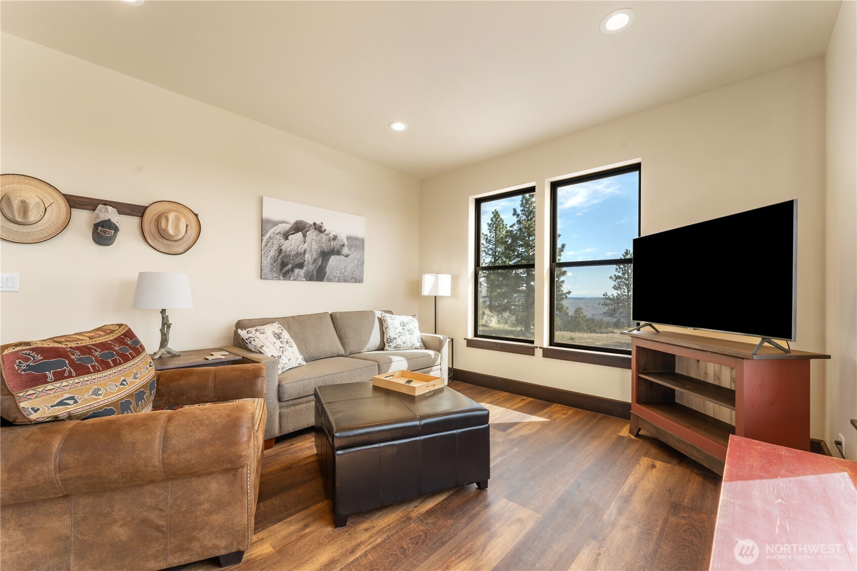 317 Cottontail Lane , Chelan, WA 98816