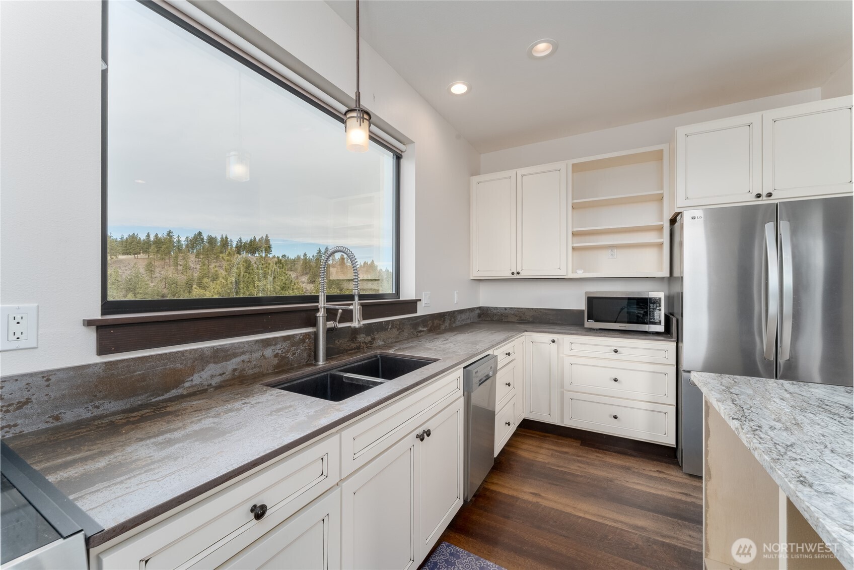 317 Cottontail Lane , Chelan, WA 98816