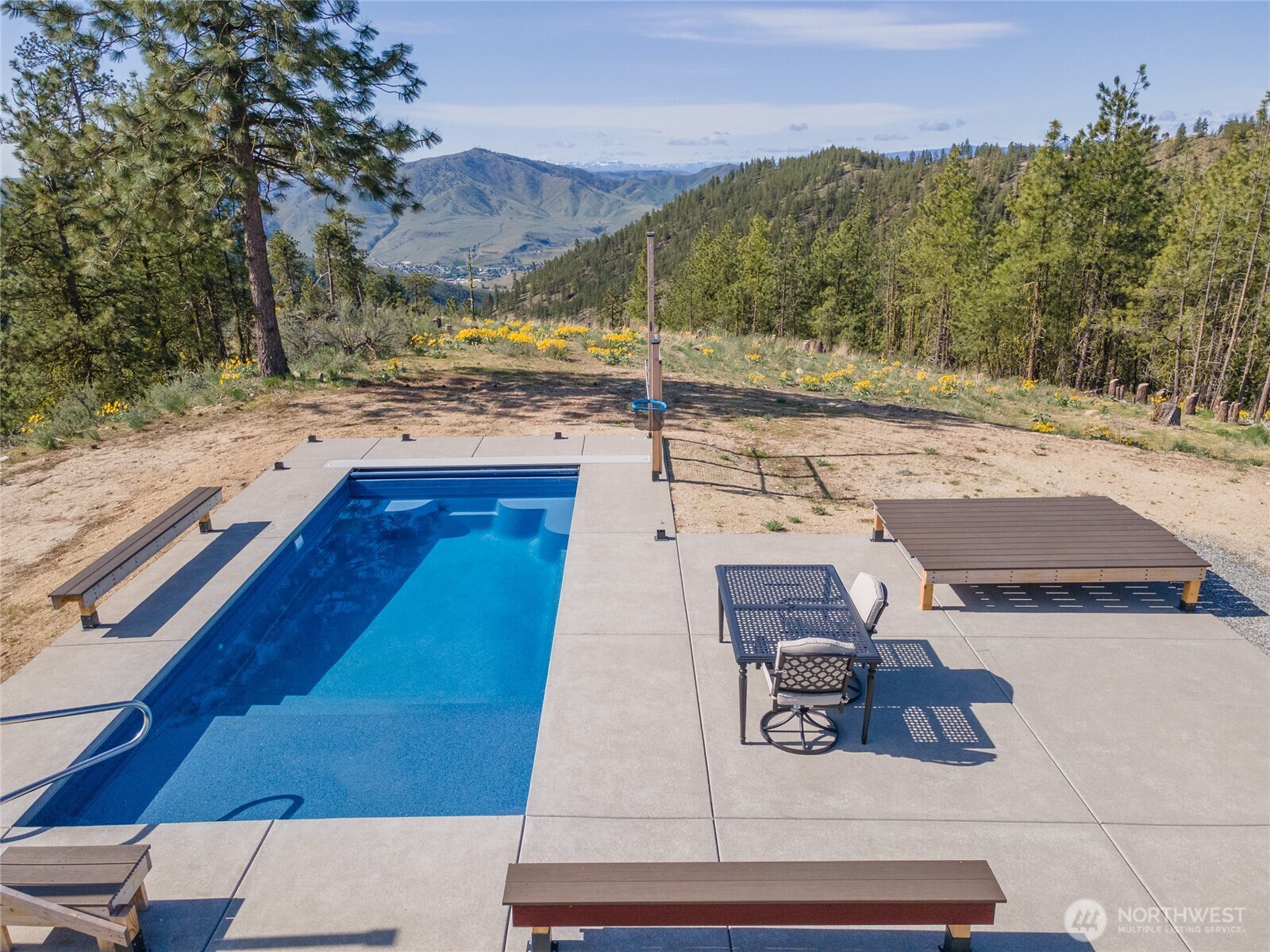 317 Cottontail Lane , Chelan, WA 98816