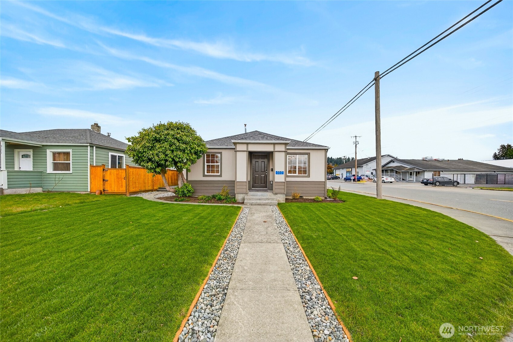 337 E Rio Vista Avenue , Burlington, WA 98233