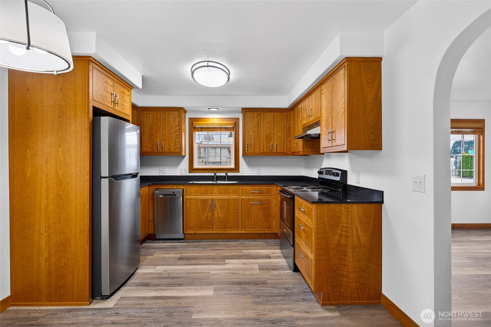 337 E Rio Vista Avenue , Burlington, WA 98233