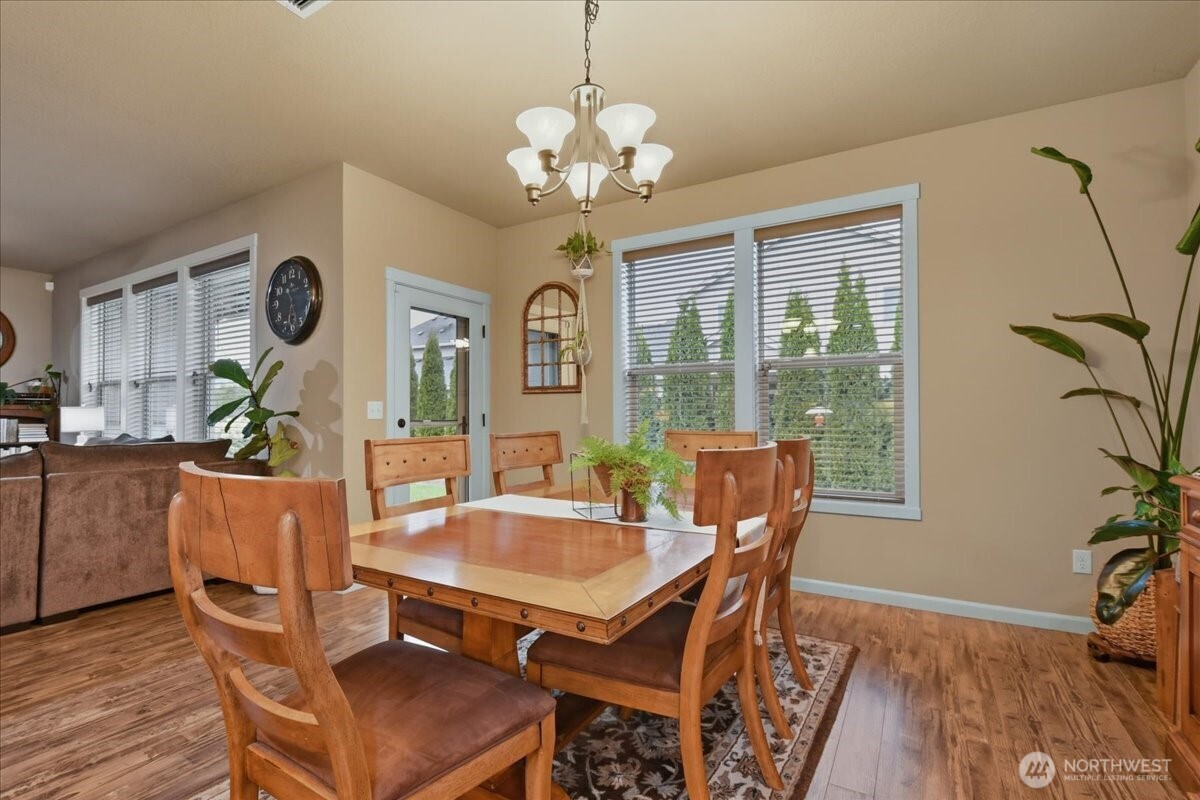 9700 NE 104th Way , Vancouver, WA 98662