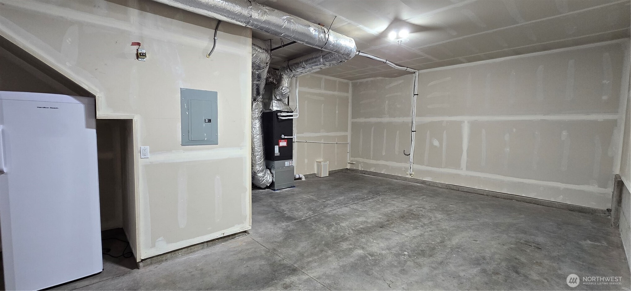 2115 201st Place SE #L2, Bothell, WA 98012-8565