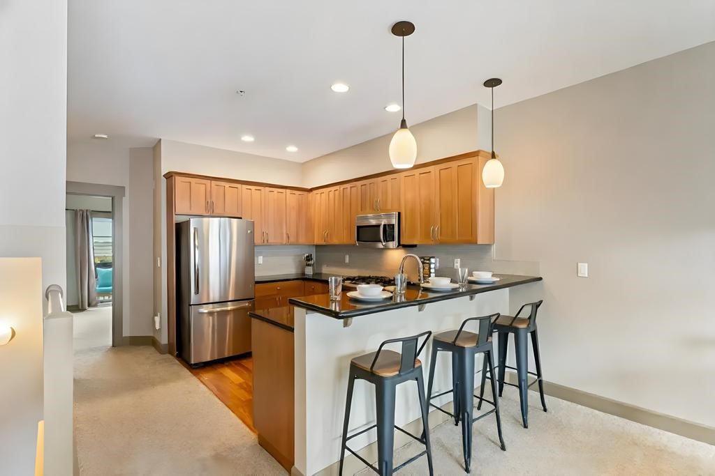 2115 201st Place SE #L2, Bothell, WA 98012-8565