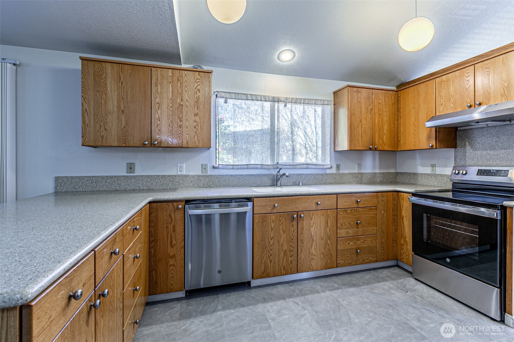 6135 36th Street SE, Auburn, WA 98092