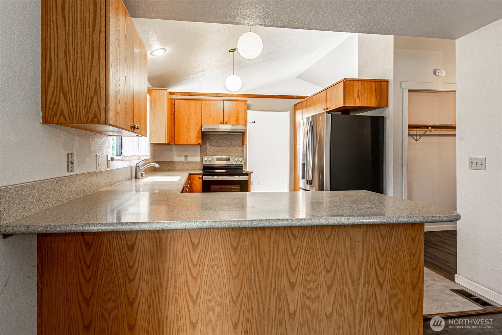 6135 36th Street SE, Auburn, WA 98092