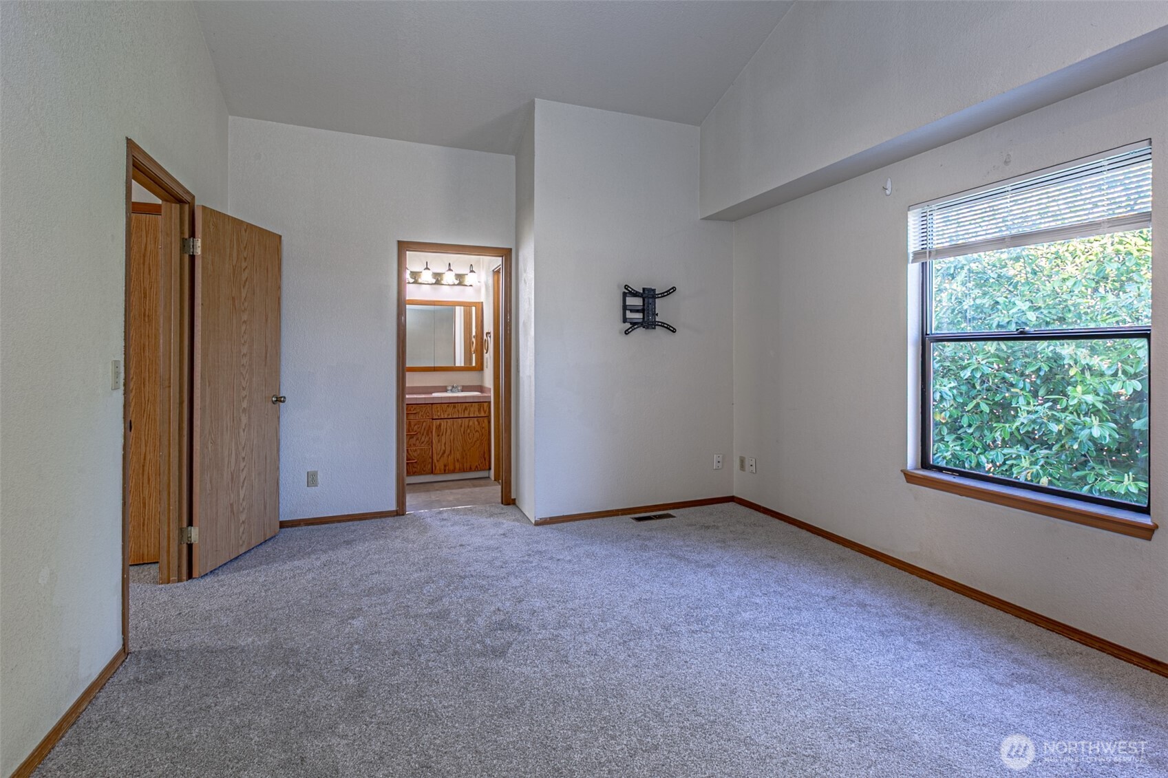 6135 36th Street SE, Auburn, WA 98092