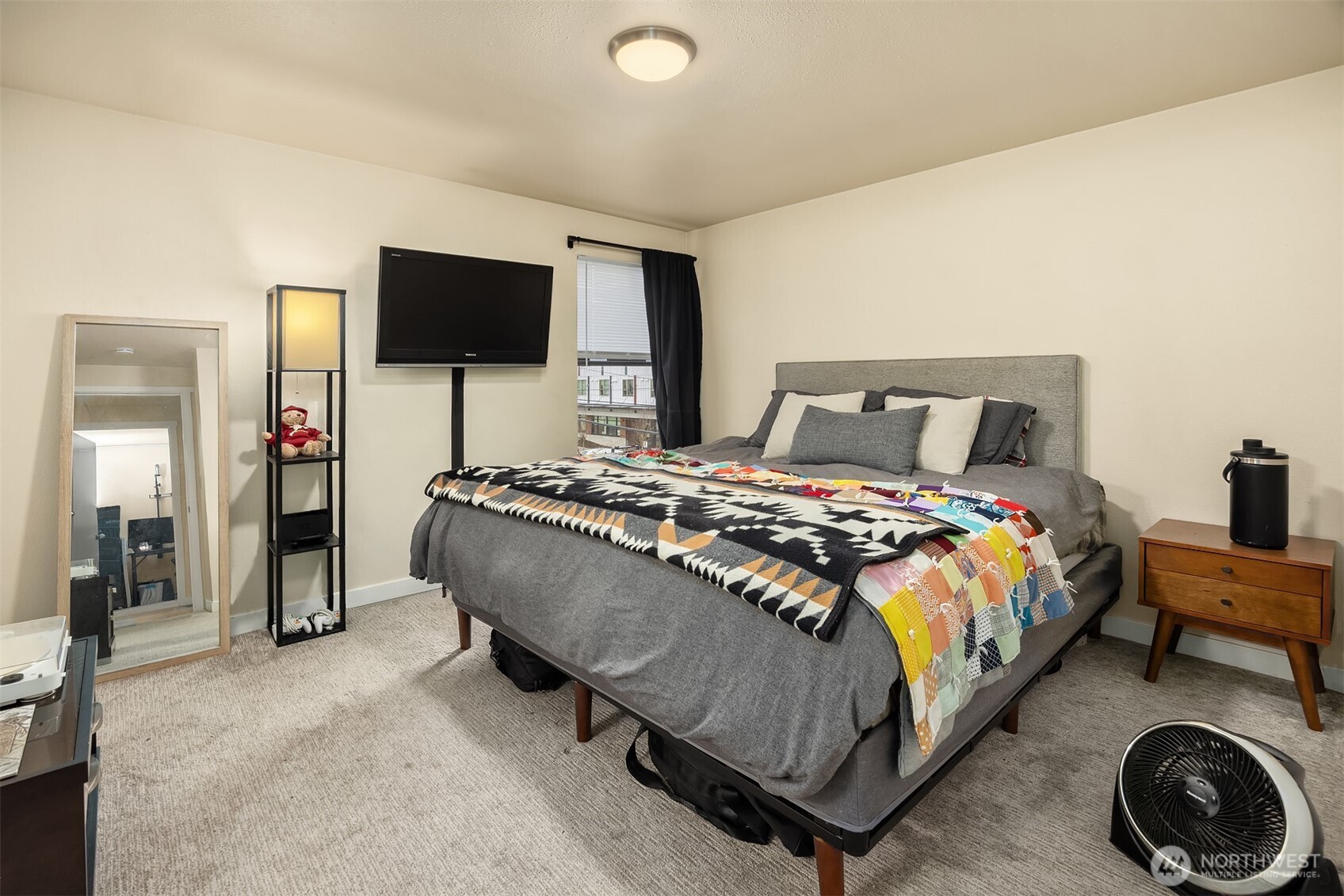 1433 NW 64th Street , Seattle, WA 98107