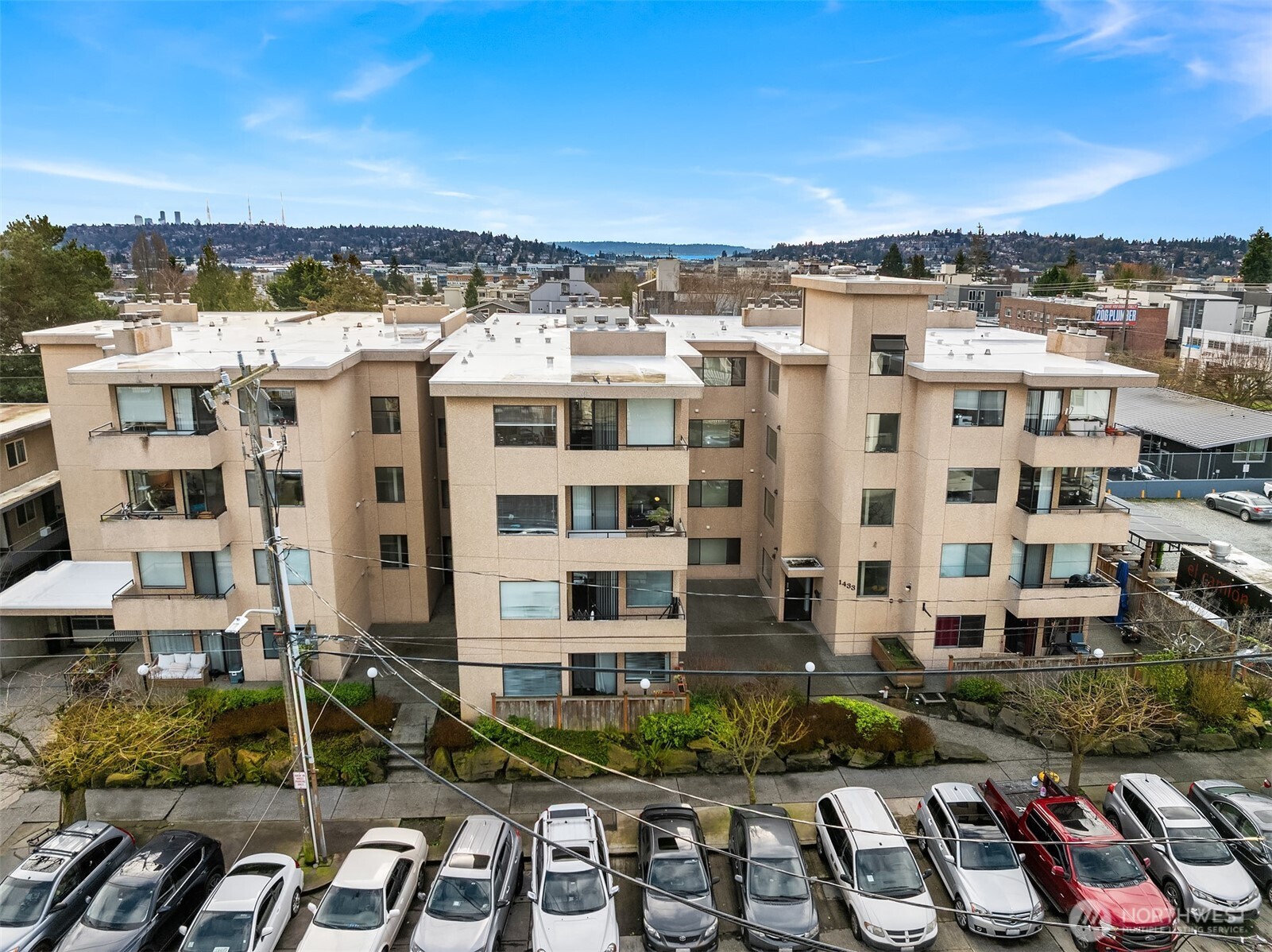 1433 NW 64th Street , Seattle, WA 98107