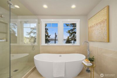 18021 SE 40th Place , Bellevue, WA 98008 - Photo 12