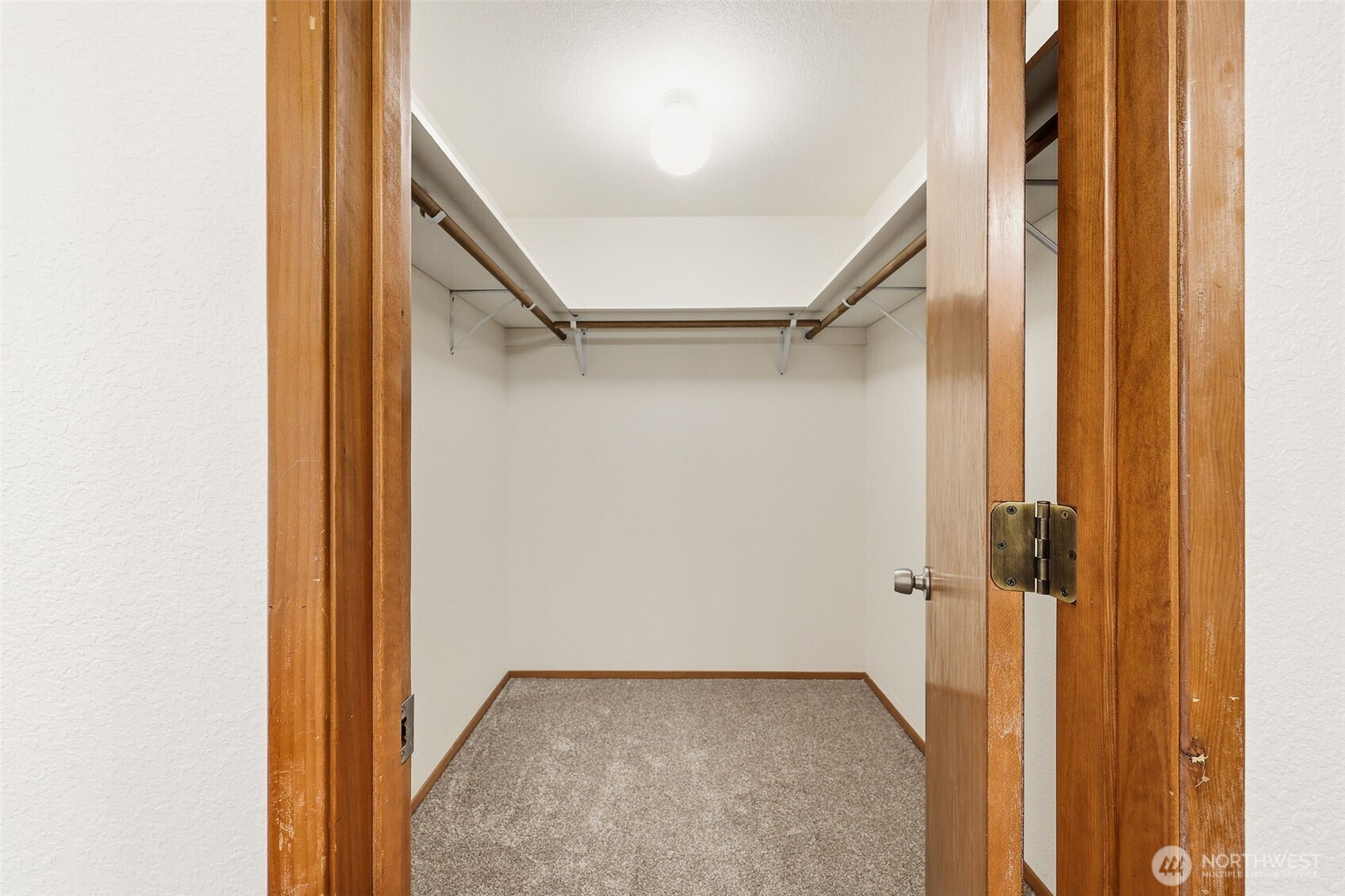 15931 22nd Avenue SW, Burien, WA 98166