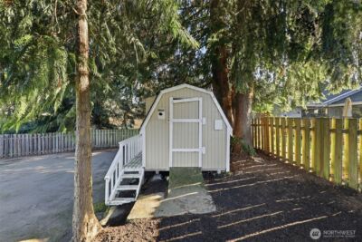 15931 22nd Avenue SW, Burien, WA 98166 - Photo 33