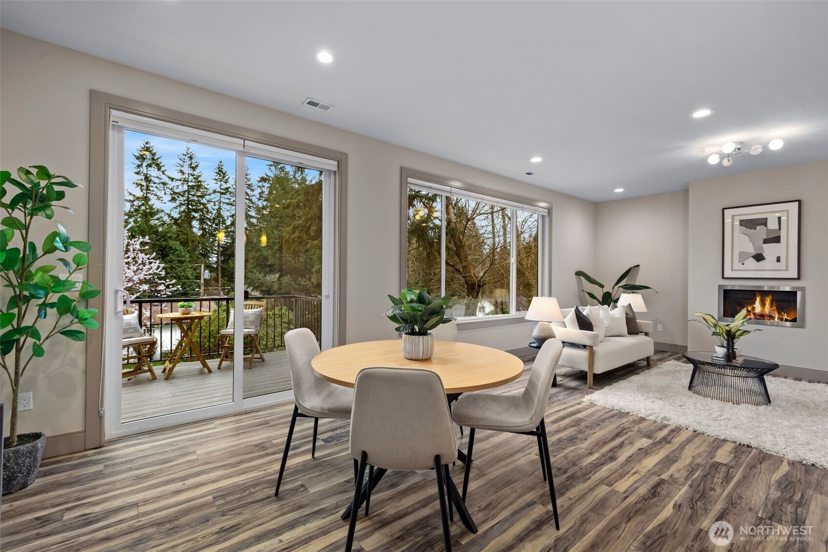 14118 74th Court NE #10, Kirkland, WA 98034