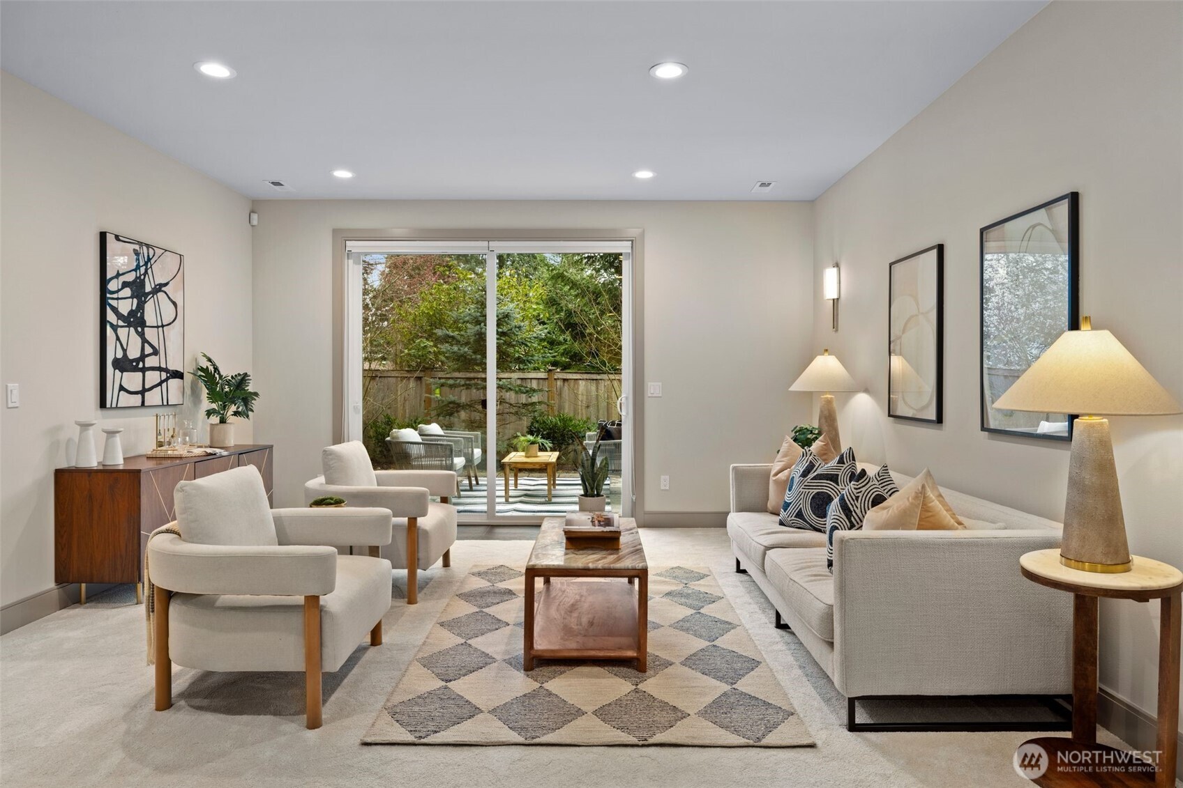 14118 74th Court NE #10, Kirkland, WA 98034
