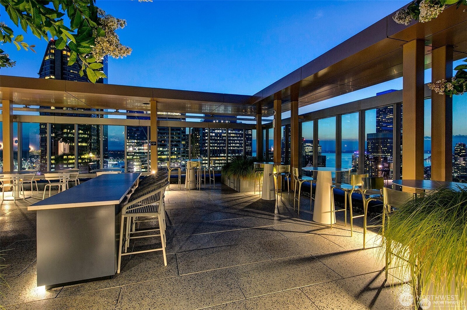 800 Columbia Street #1801, Seattle, WA 98104