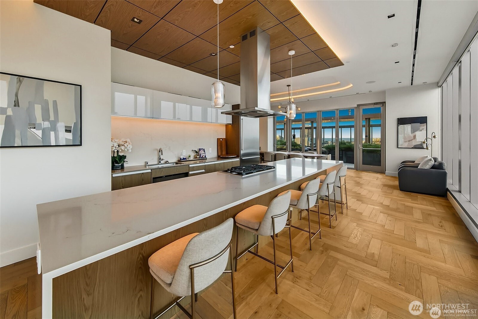 800 Columbia Street #1801, Seattle, WA 98104