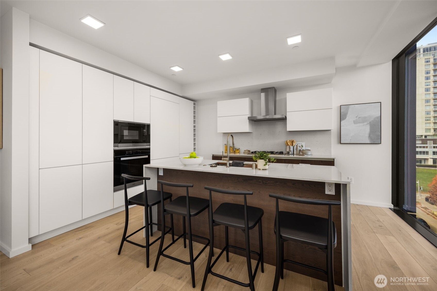 999 110th Avenue NE #500, Bellevue, WA 98004